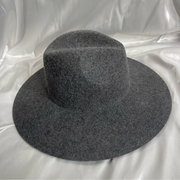 NWOT Women’s Gigi PIP Scottie Hat in Grey 100% Wool Size 55/XS - Picture 3 of 13